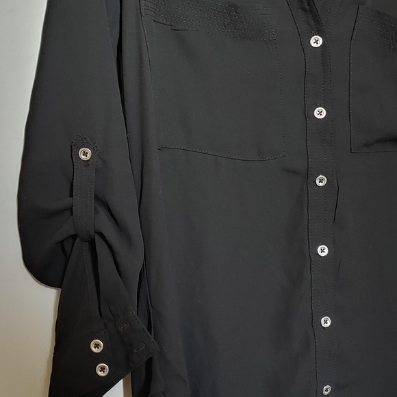 Bnwt blouse - Picture 2 of 3